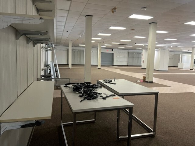 More Photos Of 6433 Highway 182 E, Morgan City Storefront For Lease