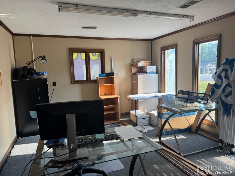 More Photos Of 3016 N Columbia St, Milledgeville Freestanding For Lease