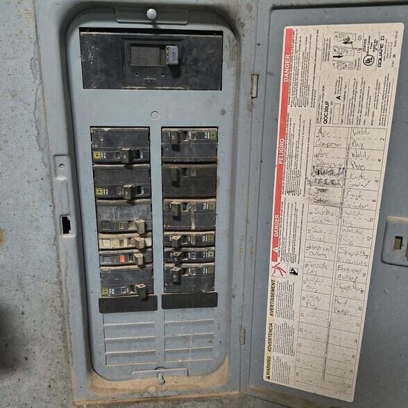 More Photos Of 8171 Highway 377, Pilot Point Specialty For Lease