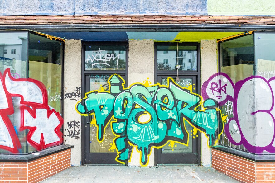 More Photos Of 5128 Vineland Ave, North Hollywood Storefront For Lease