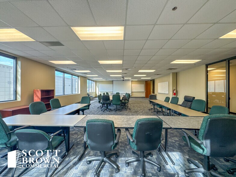 More Photos Of 10200 Plano Rd, Dallas Office For Lease