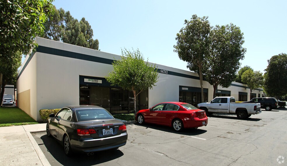More Photos Of 2600 Walnut Ave, Tustin Unknown For Lease