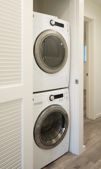 More Photos Of 3309 Beacon Ave S, Seattle Apartments For Sale