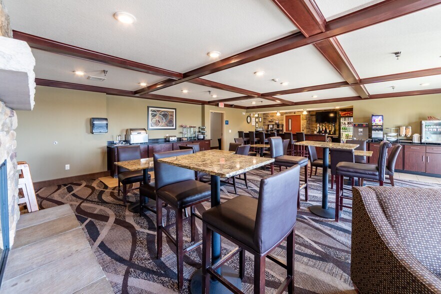 More Photos Of 485 S Elm Rd, Eaton Hotel For Sale