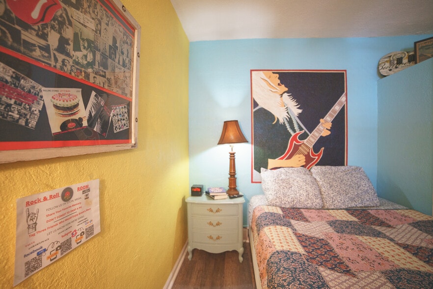 More Photos Of 3109 N Ola Ave, Tampa Hospitality For Sale