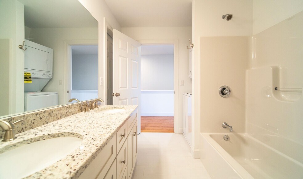 More Photos Of 10 Fort Hill Rd, Groton Apartments For Sale