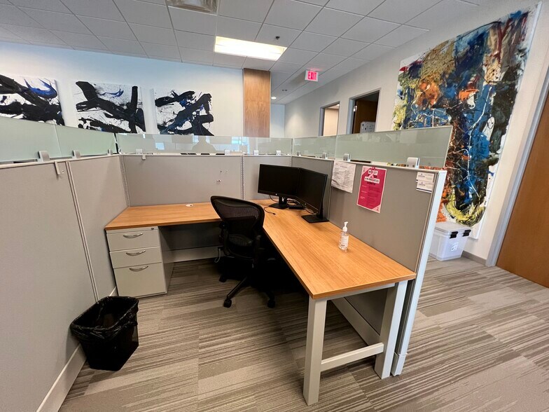 More Photos Of 2600 N Dallas Pky, Frisco Office For Lease