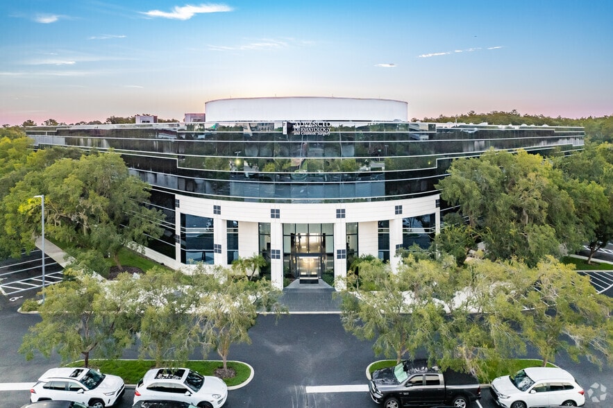 More Photos Of 151 Southhall Ln, Maitland Office For Lease