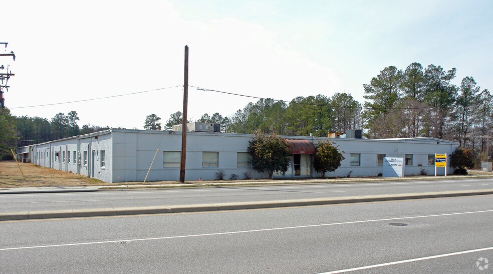 More Photos Of 3221 Commander Shepard Blvd, Hampton Flex For Sale