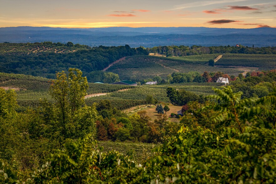 More Photos Of 137 Dock Rd, Marlboro Land For Sale