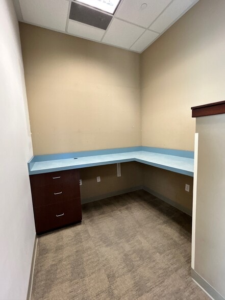 More Photos Of 463 Tremont St W, Port Orchard Medical For Lease