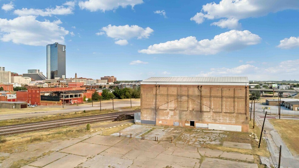 More Photos Of 1000 Harding St, Fort Worth Land For Sale