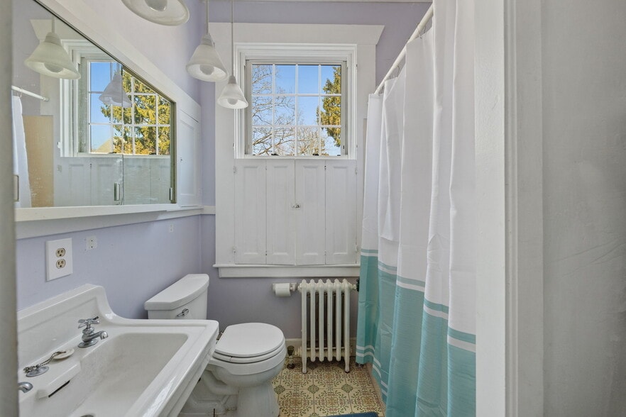 More Photos Of 76 Cottage St, New Bedford Multifamily For Sale