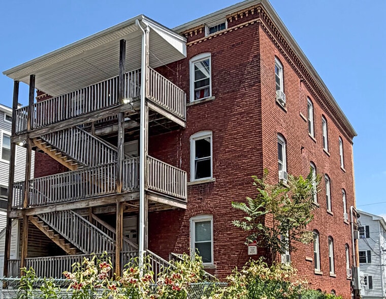 More Photos Of 68 Booth St, New Britain Apartments For Sale