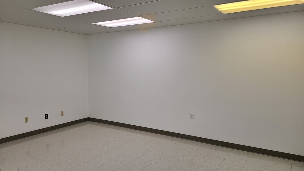 More Photos Of 16812 Red Hill Ave, Irvine Manufacturing For Sale