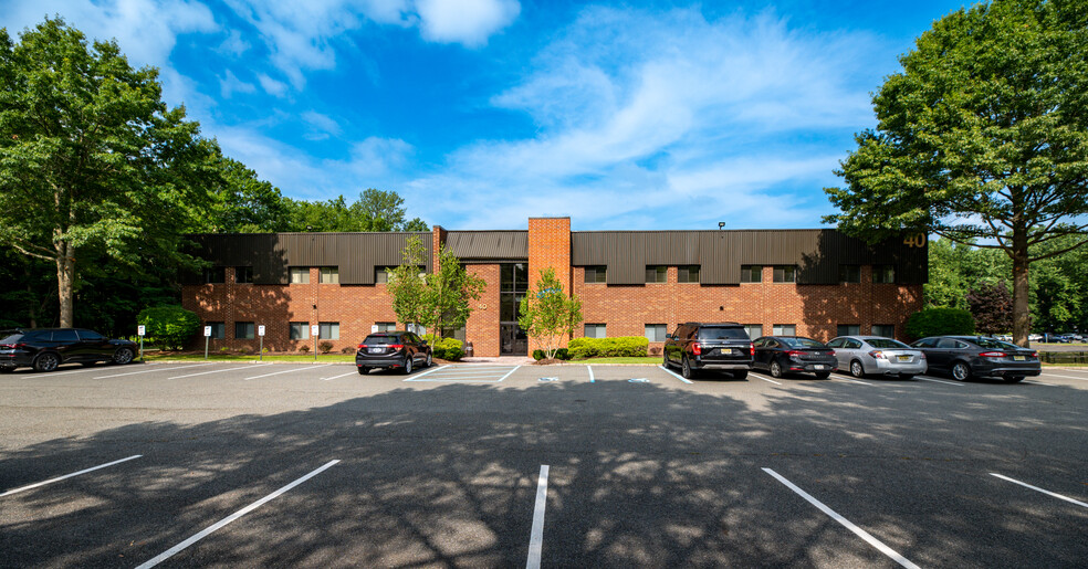 Primary Photo Of 40 Ramland Rd, Orangeburg Office For Lease