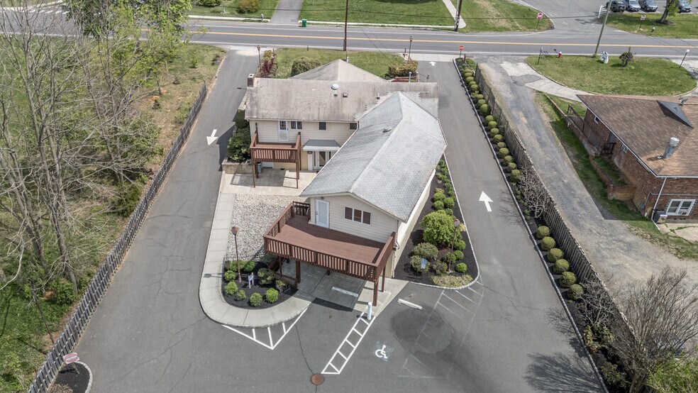 More Photos Of 355 Buckelew Ave, Monroe Township Freestanding For Sale