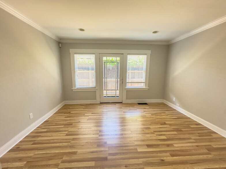 More Photos Of 579 E Campbell Ave, Campbell Office For Lease