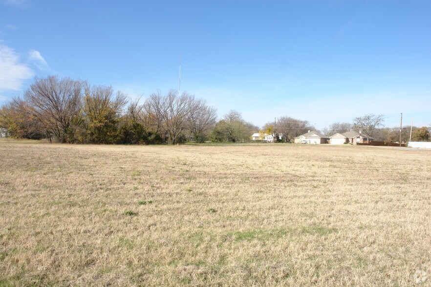 More Photos Of 2937 N Beach St, Fort Worth Land For Sale