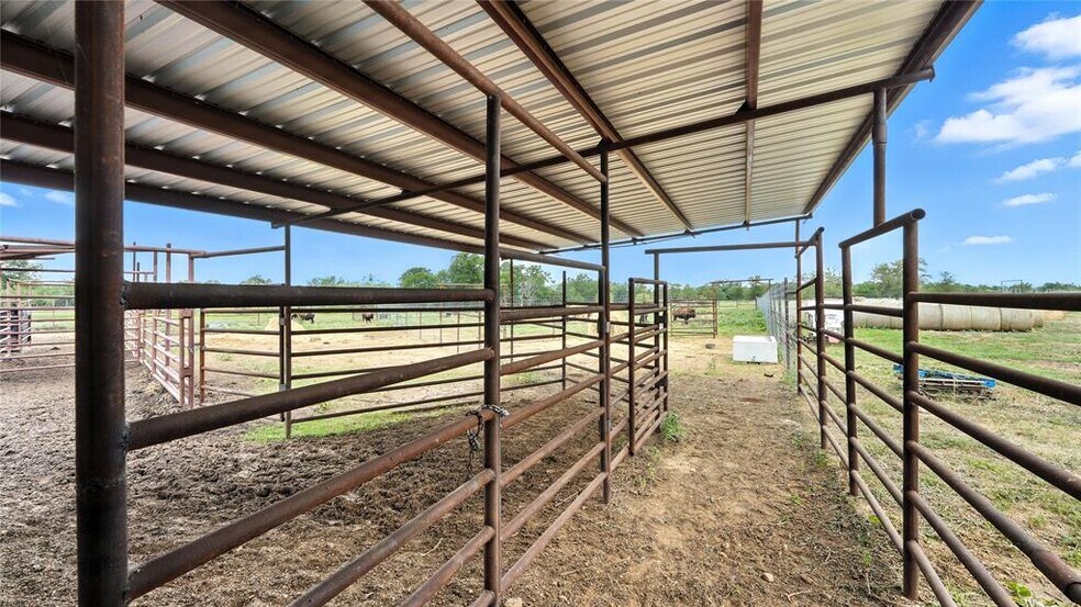 More Photos Of 000 Watterson Rd, Red Rock Land For Sale