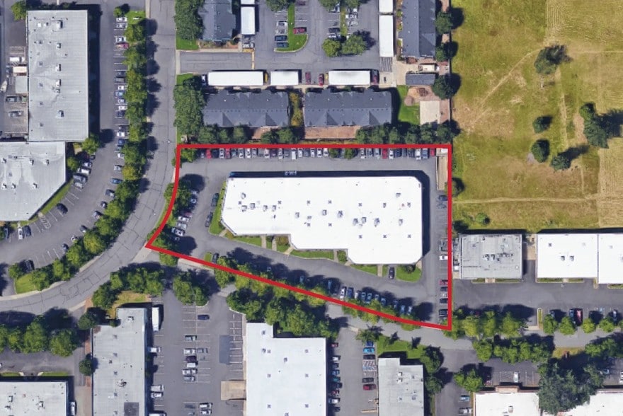 More Photos Of 12606 NE 95th St, Vancouver Warehouse For Lease