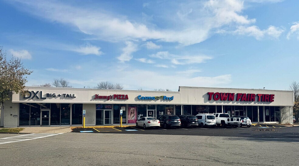 More Photos Of 1 Faunce Corner Rd, Dartmouth Unknown For Lease