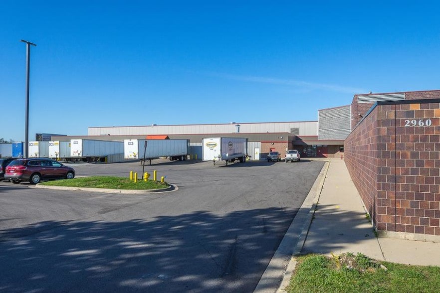 More Photos Of 2960 Ena Dr, Lansing Manufacturing For Lease