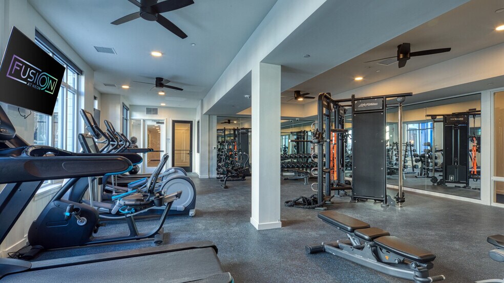 More Photos Of 225 W Olney Rd, Norfolk Apartments For Sale