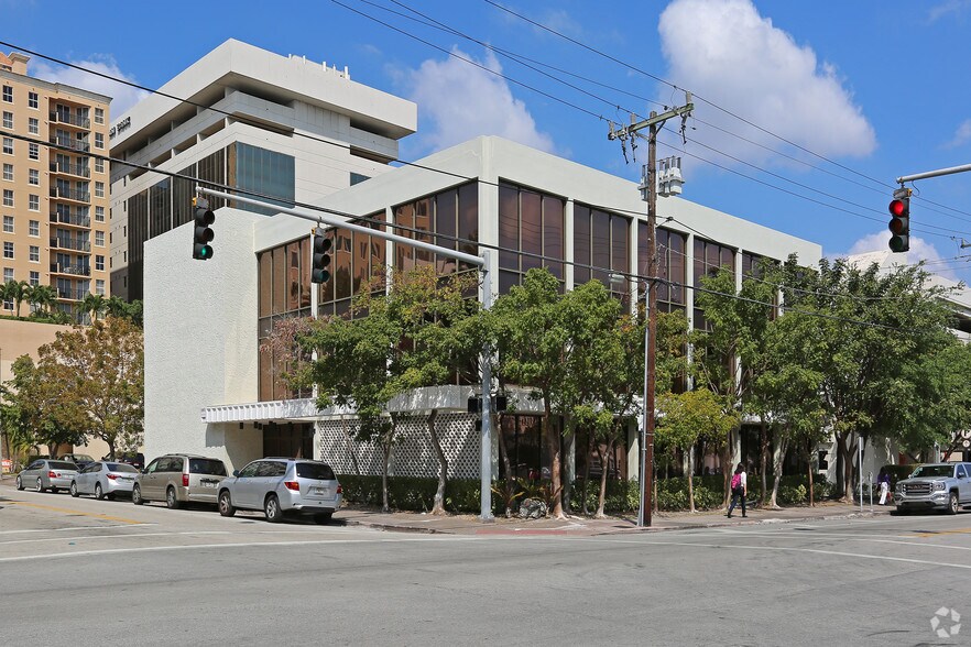 Primary Photo Of 301 Almeria Ave, Coral Gables Office Residential For Lease
