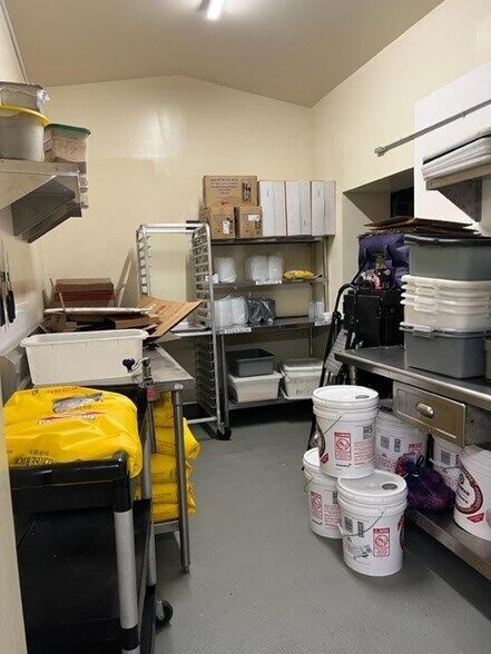 More Photos Of 15322 S Normandie Ave, Gardena Restaurant For Sale