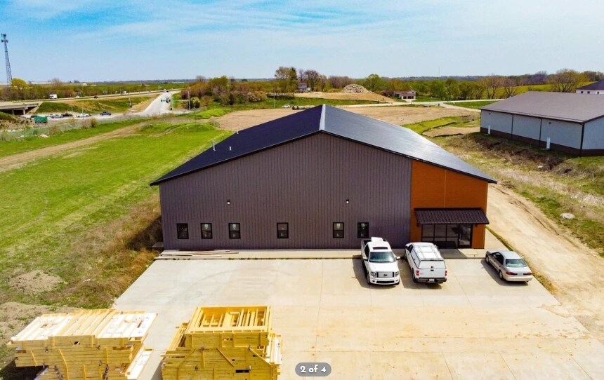 More Photos Of 3611 Fast Ln, Cedar Falls Industrial For Sale