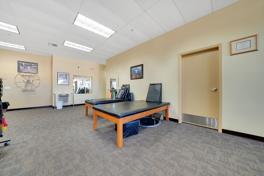 More Photos Of 711 S State Highway 49, Jackson Freestanding For Sale