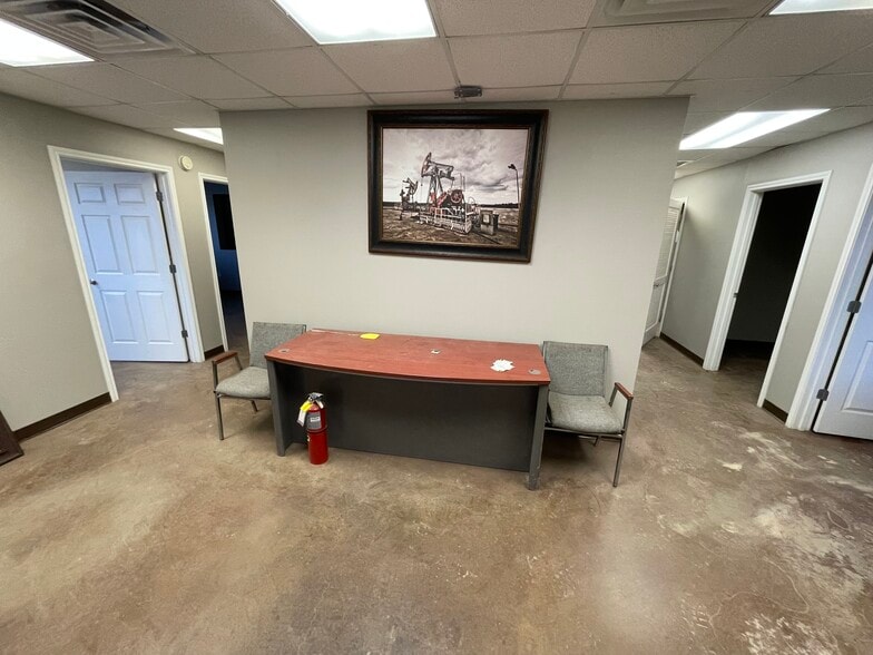 More Photos Of 12828 W County Road 91, Midland Warehouse For Sale