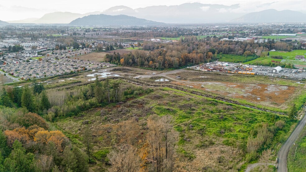 More Photos Of 5914 Matheson rd, Chilliwack Land For Lease