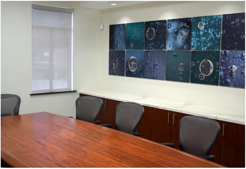 More Photos Of 4511 Yoakum Blvd, Houston Office For Lease