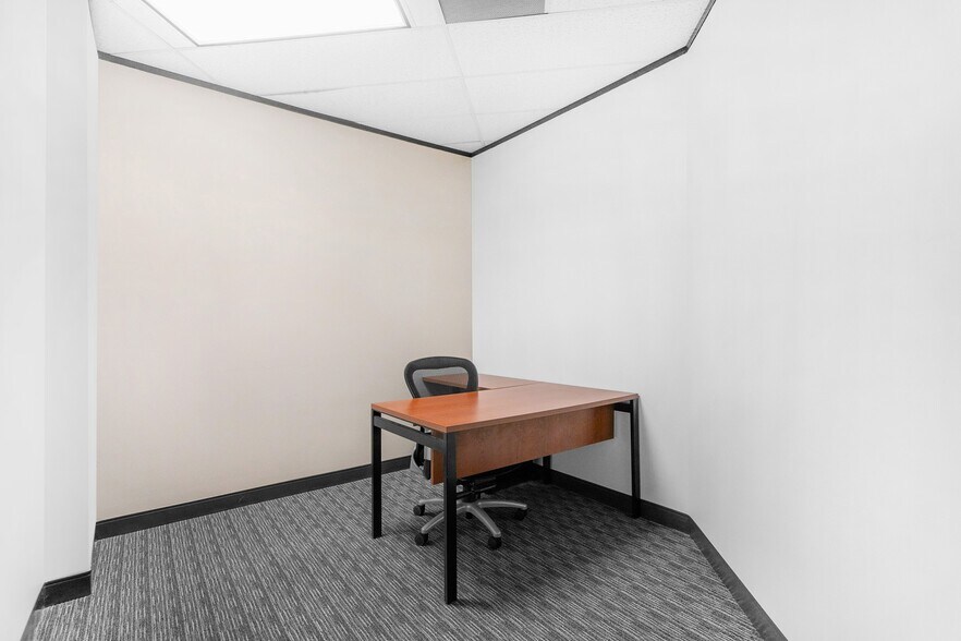 More Photos Of 14755-14785 Preston Rd, Dallas Office For Lease