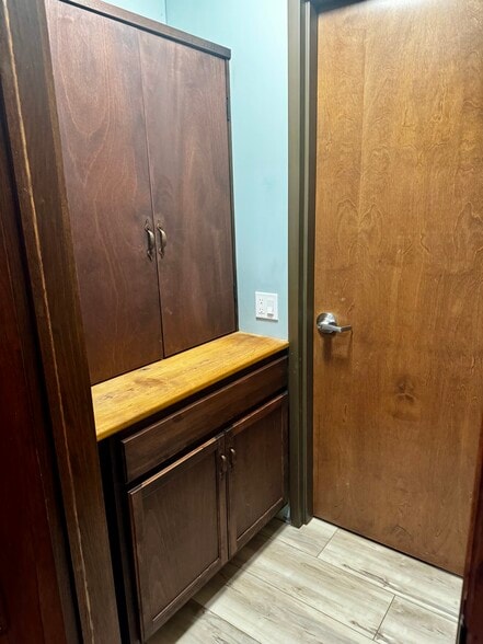 More Photos Of 683 Pittsford Victor Rd, Pittsford Storefront Retail Office For Lease