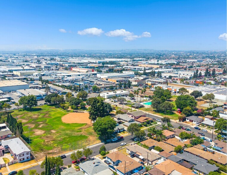More Photos Of 1109 S Spruce St, Montebello Apartments For Sale