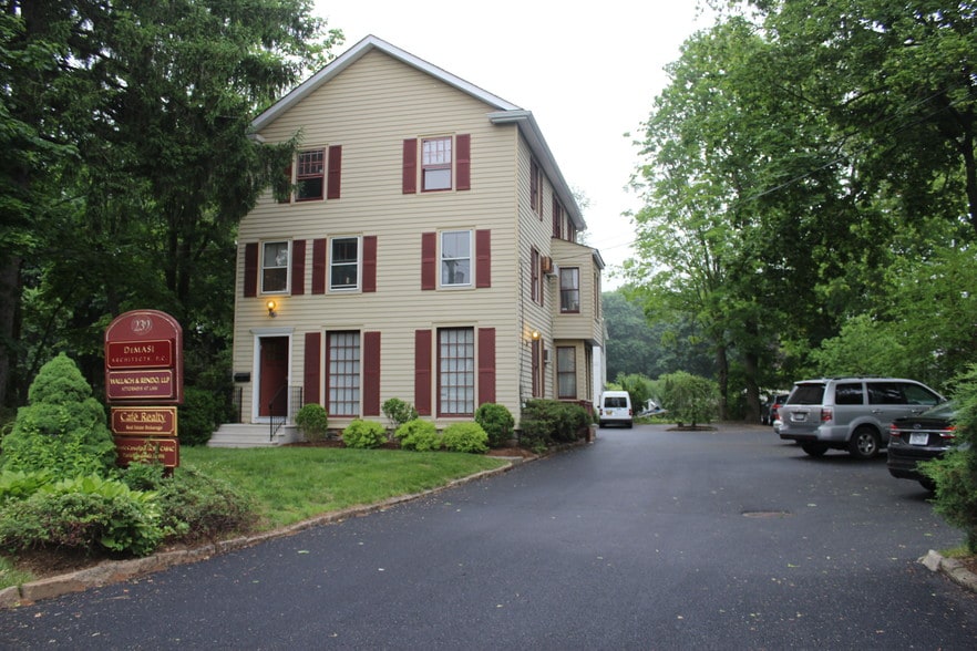 More Photos Of 239 Lexington Ave, Mount Kisco Loft Creative Space For Sale