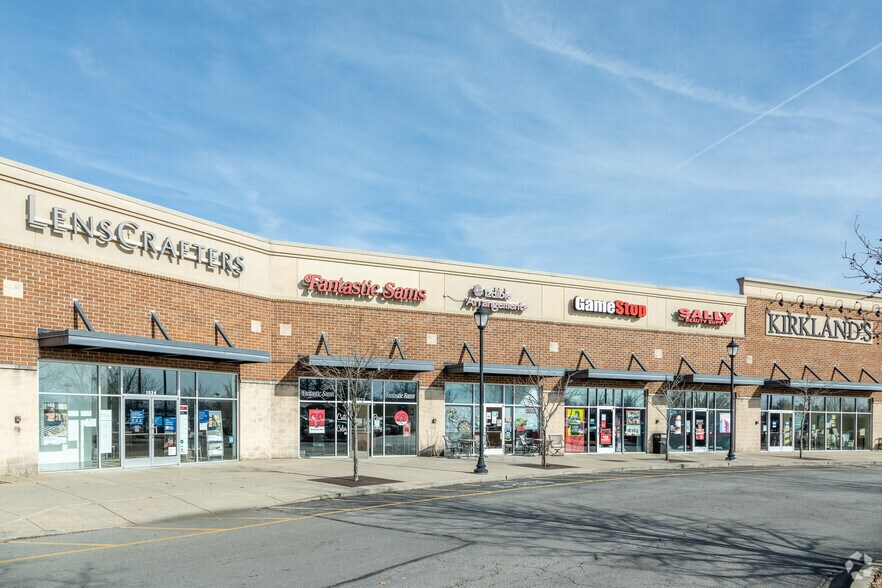 More Photos Of 1010-1038 Glenbrook Way, Hendersonville Unknown For Lease