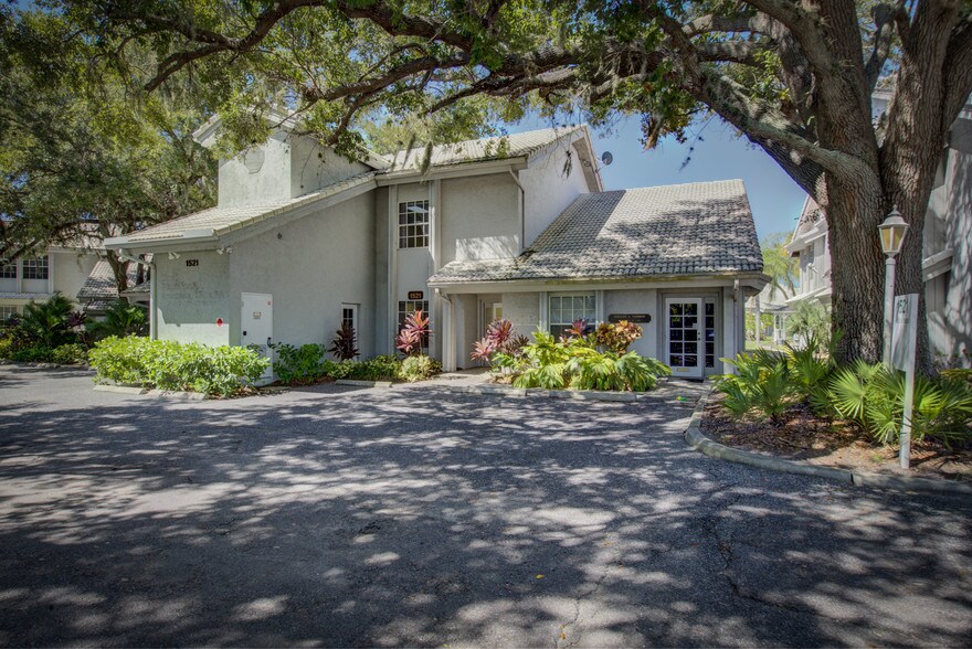 More Photos Of 1521-1525 Tamiami Trl S, Venice Office For Sale