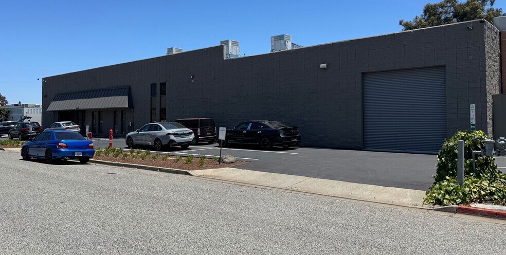 More Photos Of 1001 Bing St, San Carlos Warehouse For Lease