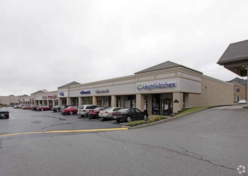 Primary Photo Of 1449 Boardman Canfield Rd, Youngstown General Retail For Lease