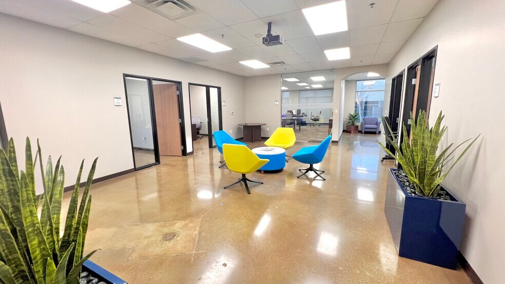 More Photos Of 26240 Enterprise Ct, Lake Forest Office For Lease