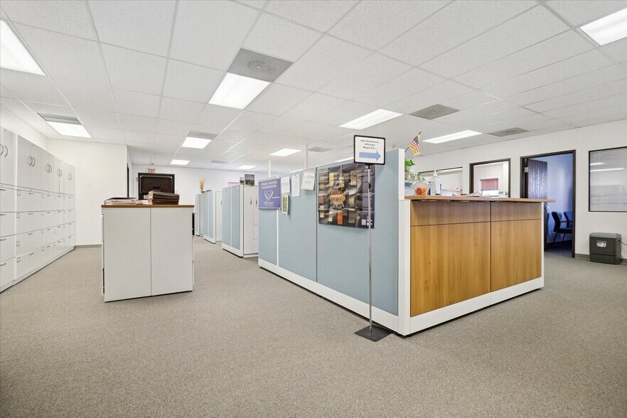 More Photos Of 628 W 5th St, Cortez Office For Sale