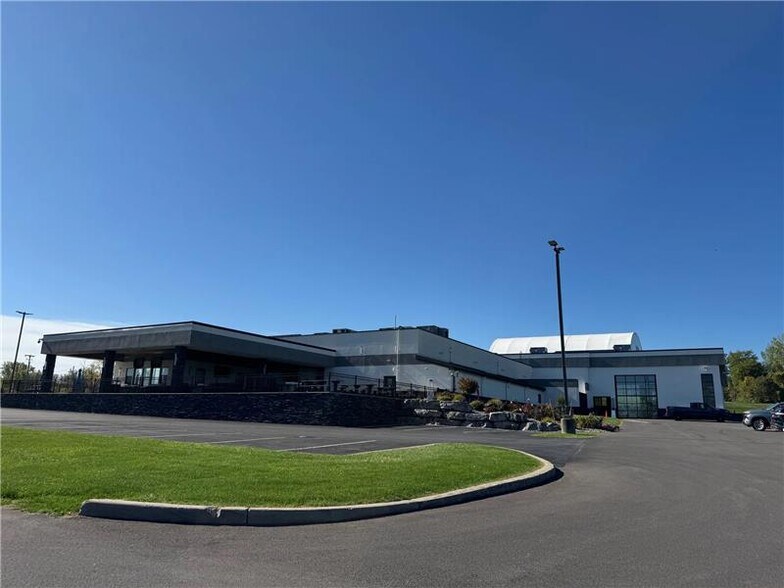 More Photos Of 3535 Walters Rd, Syracuse Restaurant For Sale