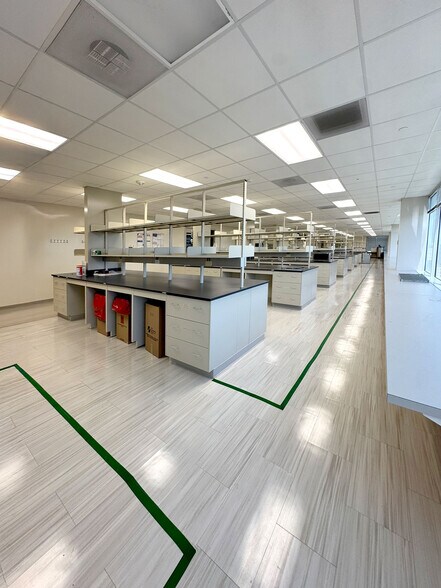 More Photos Of 9713 Key West Ave, Rockville Unknown For Lease