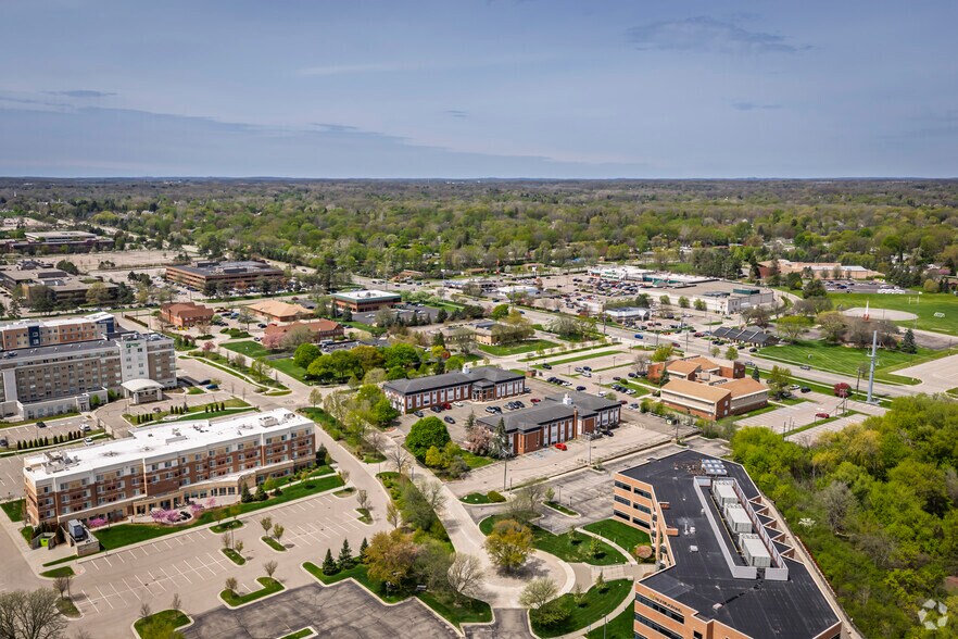 More Photos Of 32969 Hamilton Ct, Farmington Hills Office For Sale