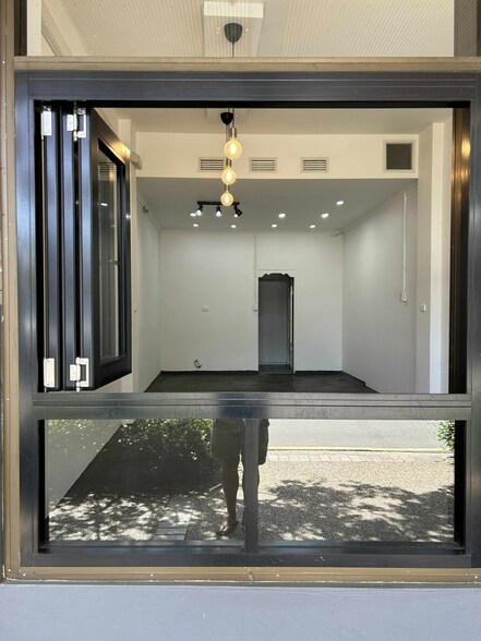 Primary Photo Of 118 Princes Hwy, Unanderra Restaurant For Lease