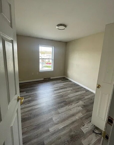 More Photos Of 151-163 Plum Way, California Apartments For Sale